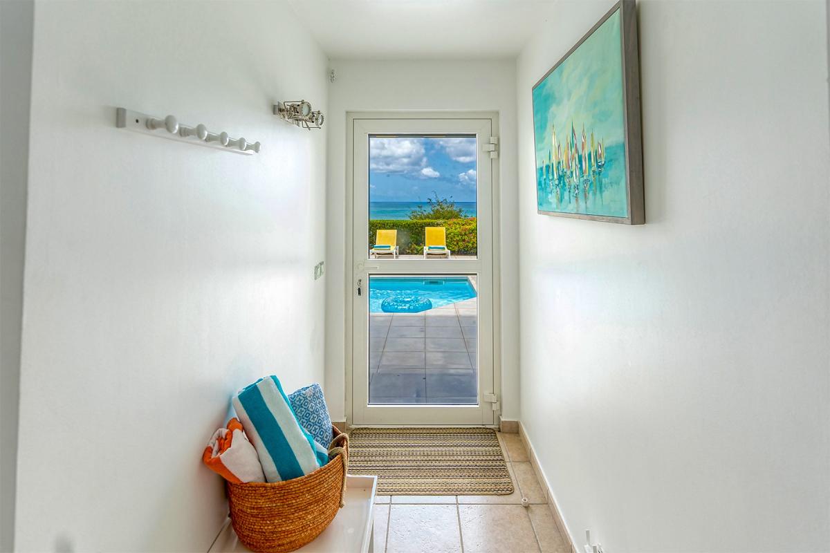 Villa Rental St Martin - Pool entry